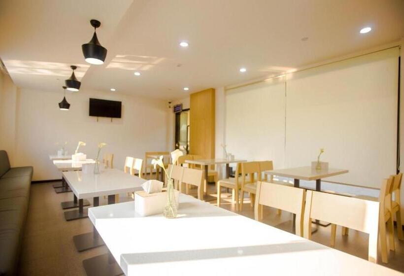 Hanting Hotel Shanghai Chuansha Xinyuan Road Pedestrian Street