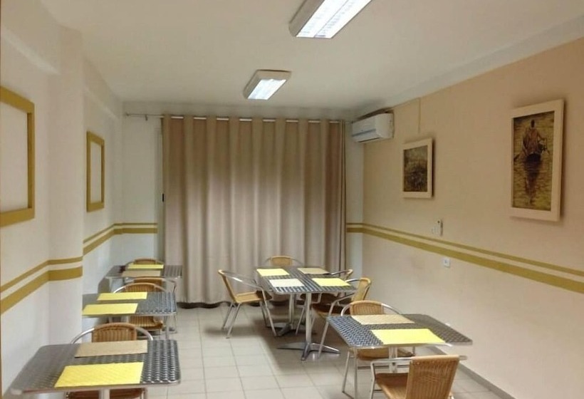 هتل Résidence Sandervalia