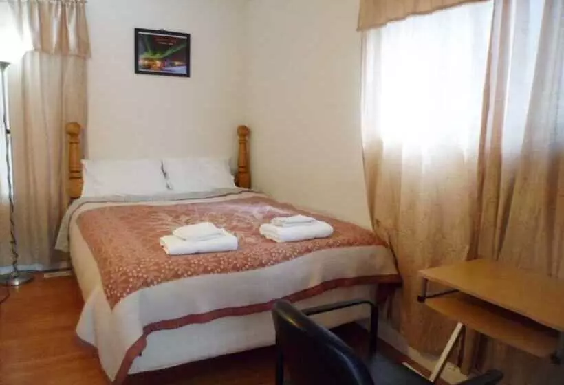 ペンション Jenny S Guest House