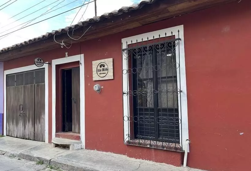 تختخواب و صبحانه Casa Cheleb