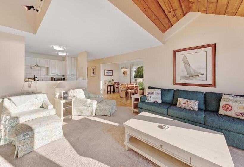 בית מלון כפרי Embarcadero Bay View