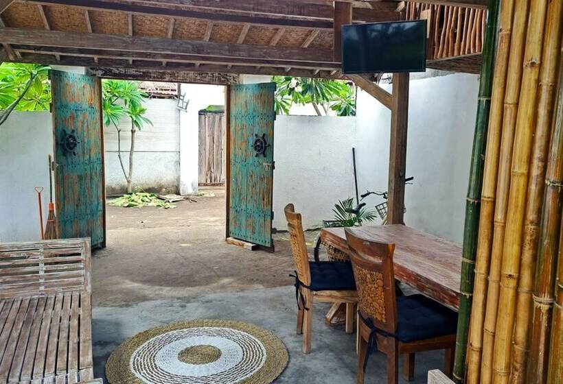 בית מלון כפרי Oasis Villas