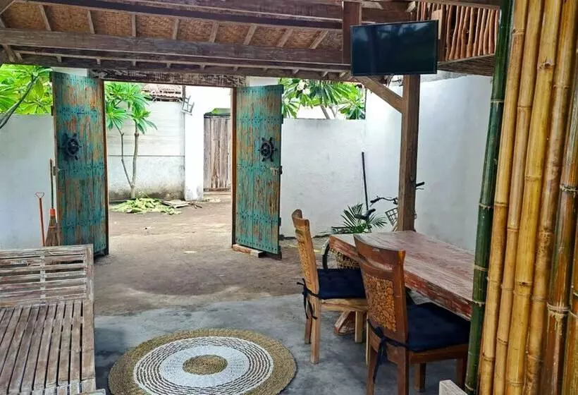 ホテル Oasis Villas