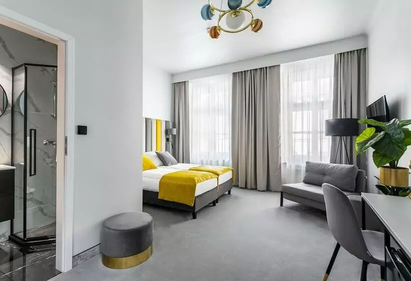 هتل Old Town Residence  Premium Apart