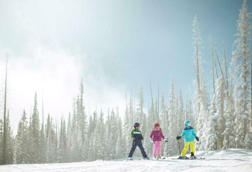 هتل Townsend Place Beaver Creek Retreat