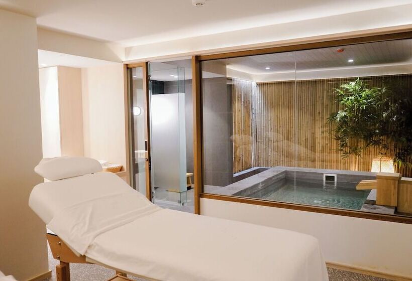 Wellness Stay & Hotel Sukhumvit 107