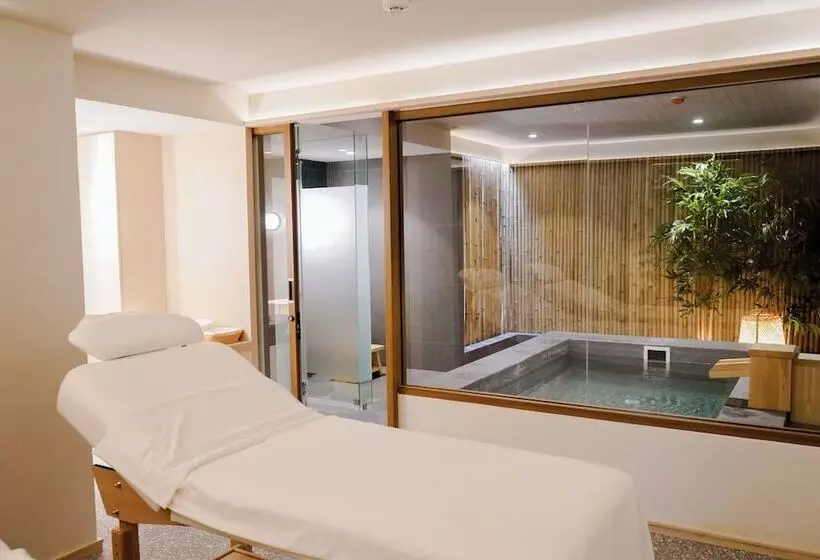 Wellness Stay & Hotel Sukhumvit 107