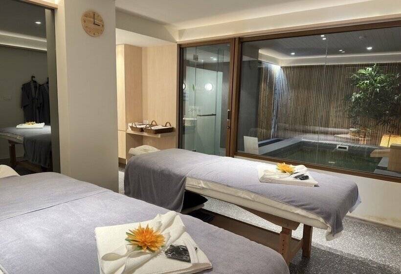 Wellness Stay & Hotel Sukhumvit 107