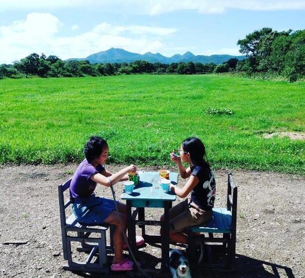 Pensjonat 小さな森の貸し切り宿forest House Ranapirica