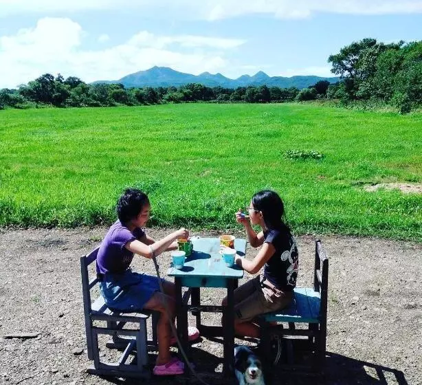 ペンション 小さな森の貸し切り宿forest House Ranapirica