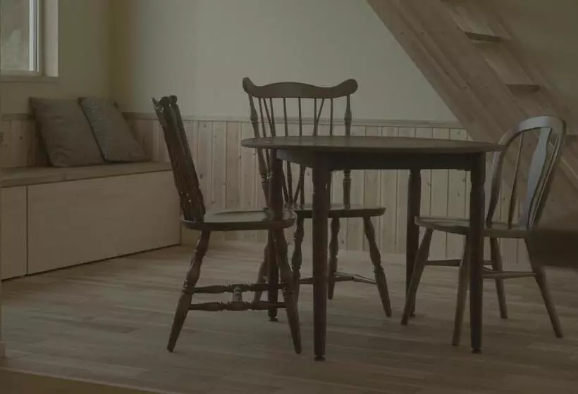 ペンション 小さな森の貸し切り宿forest House Ranapirica