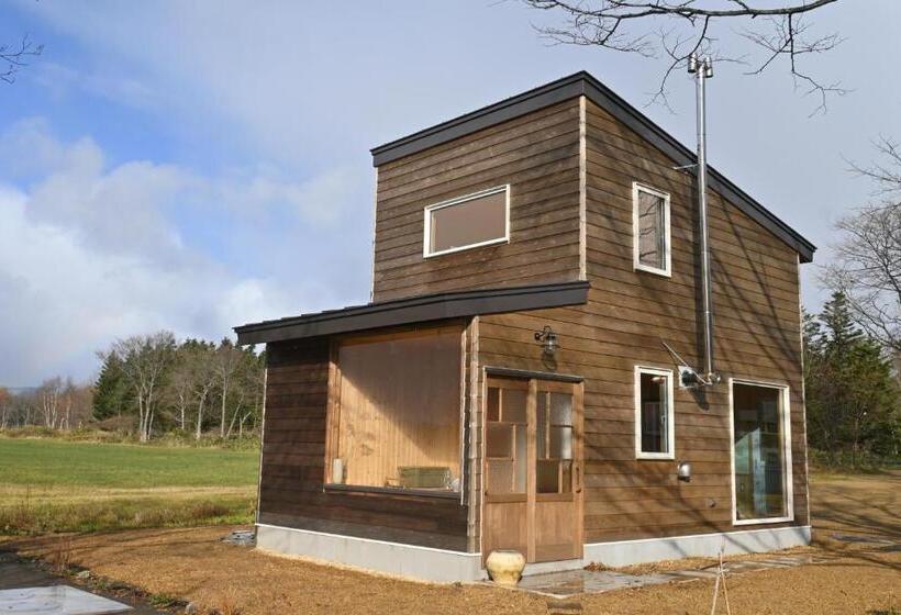 Pensjonat 小さな森の貸し切り宿forest House Ranapirica