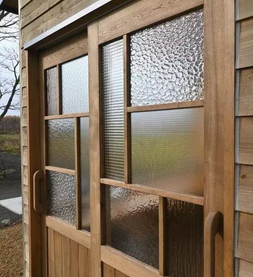 ペンション 小さな森の貸し切り宿forest House Ranapirica