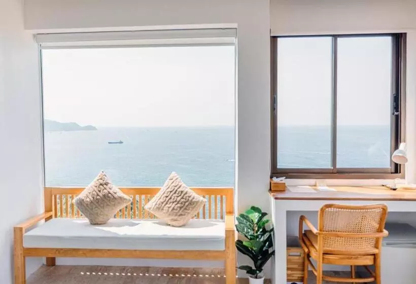 The Ava Resort Koh Tao