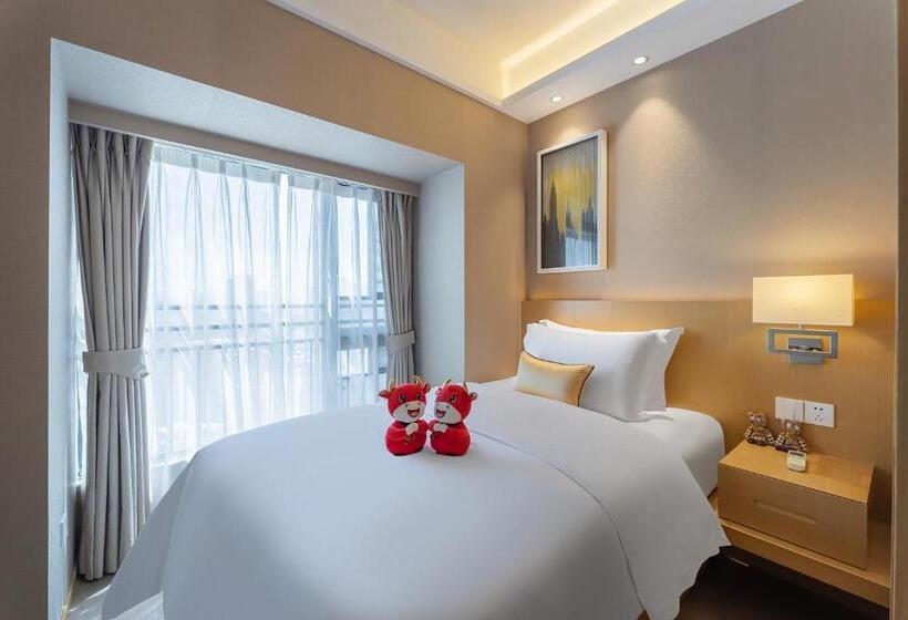 Cm Serviced Apartment