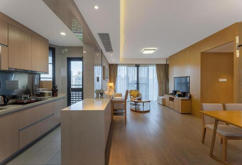 Cm Serviced Apartment