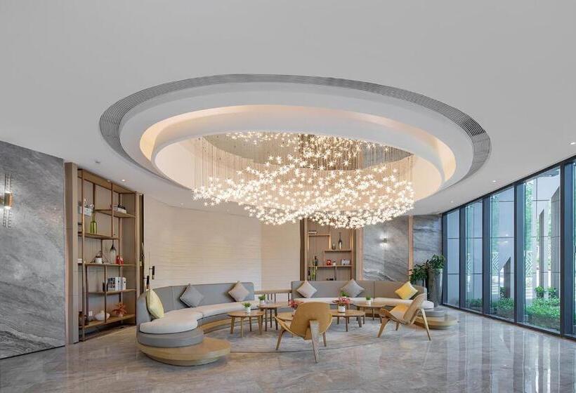 Cm Serviced Apartment