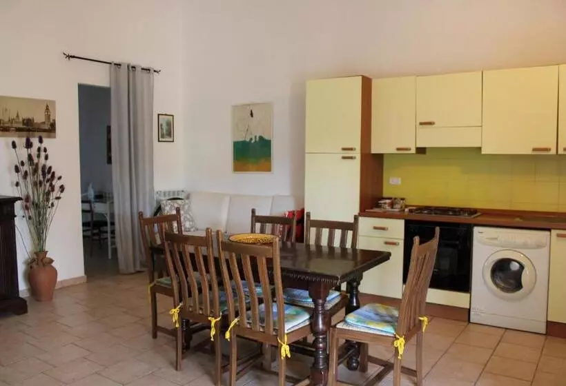 هتل Agriturismo Il Montoto