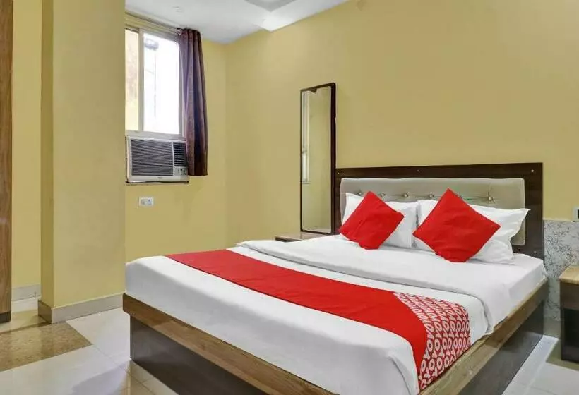 ホテル Capital O Royal In