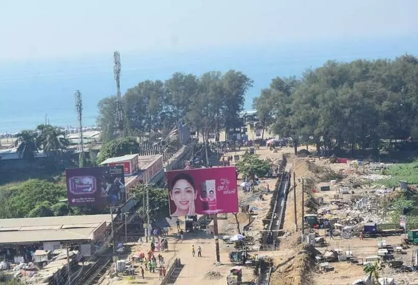 هتل Coastal Peace