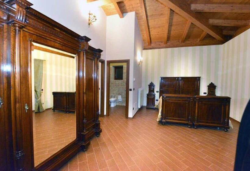 Отель La Fortezza