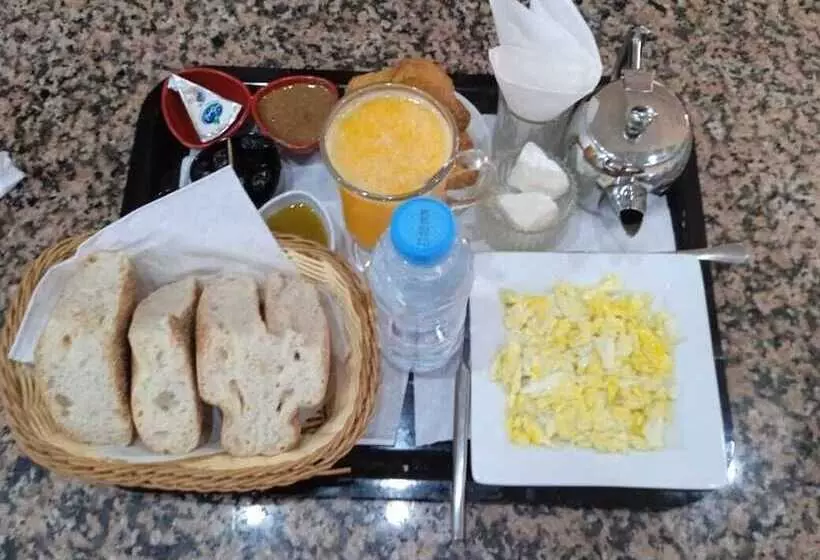 Hotelli Marina Dreams