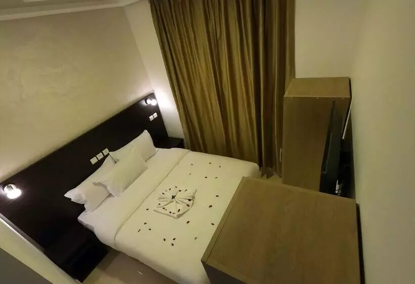 Hotelli Marina Dreams