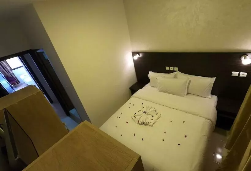 Hotelli Marina Dreams