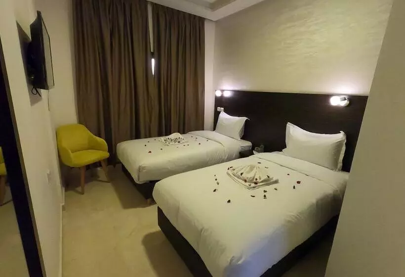 Hotelli Marina Dreams