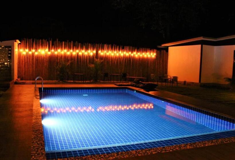 호텔 Serene Resort