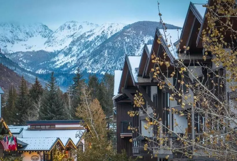 Lodge At Vail Condominiums