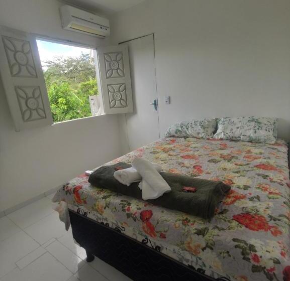 پانسیون Aconchego Da Nina