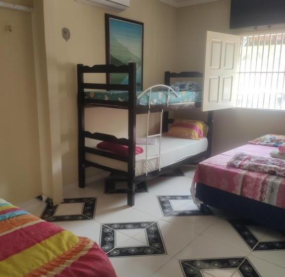 پانسیون Aconchego Da Nina