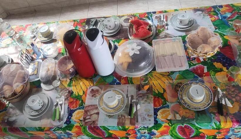 پانسیون Aconchego Da Nina