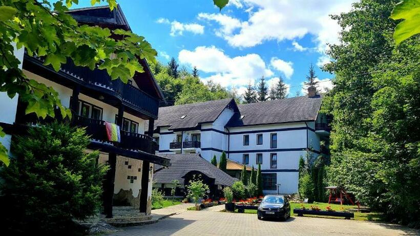 膳宿费 Casa Octavian