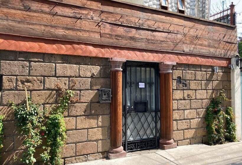 پانسیون Casa Real Coyoacán