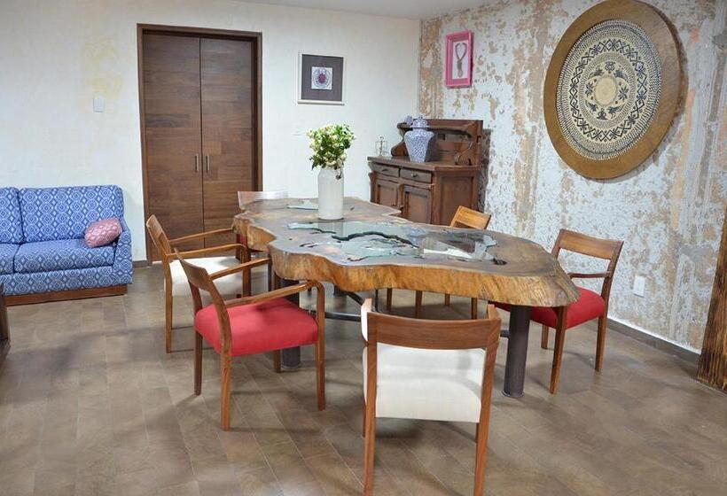 پانسیون Casa Real Coyoacán