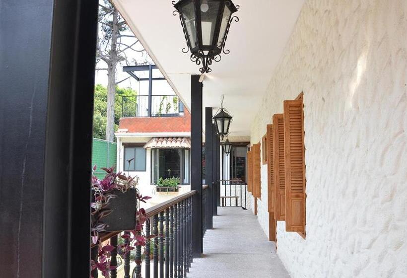 پانسیون Casa Real Coyoacán