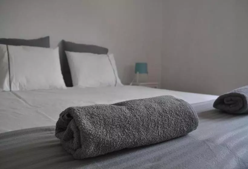 پانسیون F! Lisbon Guest House