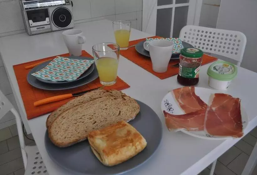 پانسیون F! Lisbon Guest House