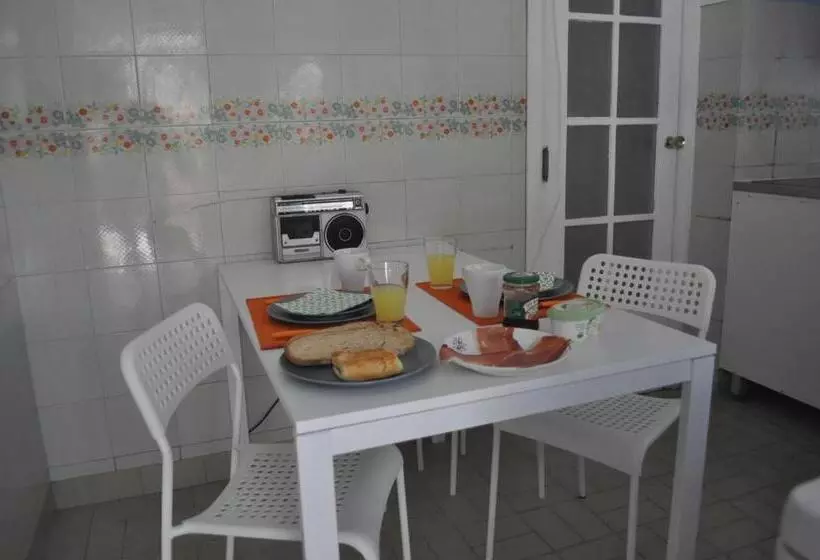 پانسیون F! Lisbon Guest House