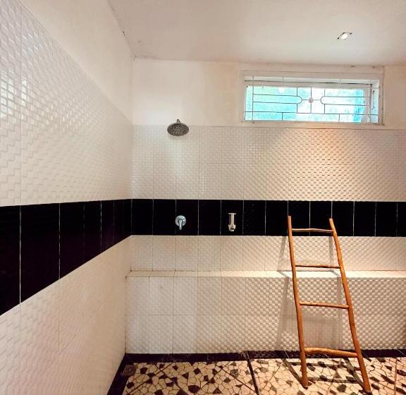 پانسیون Hi5 Kuta