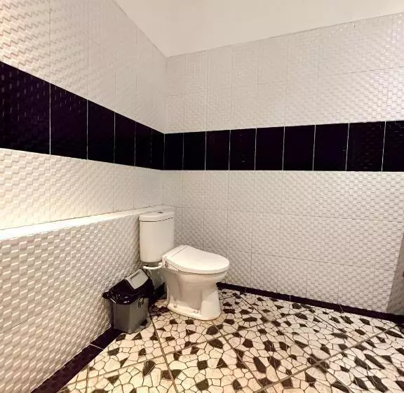 ペンション Hi5 Kuta