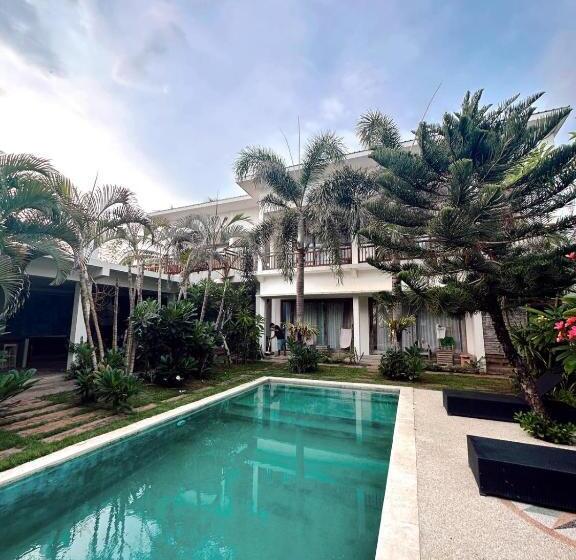 پانسیون Hi5 Kuta