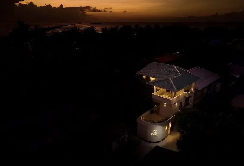 پانسیون Niru Isle Maldives