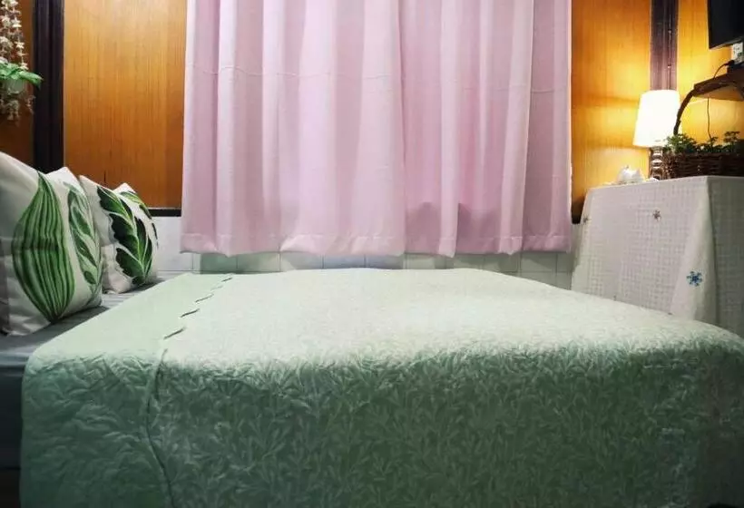 Majatalo Small Guest House Koh Kood