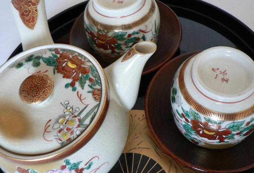 ريوكان Shirasakiso