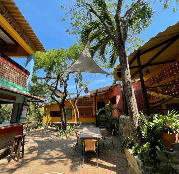 هاستل Hostal La Casa De Felipe