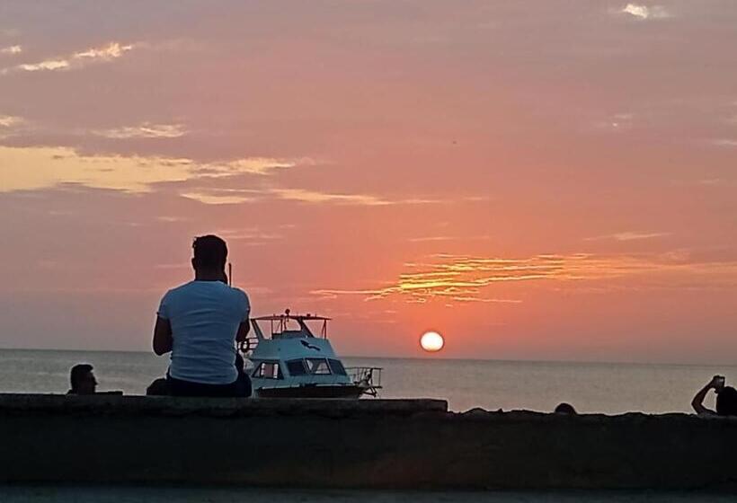 هاستل Hostal La Casa De Felipe