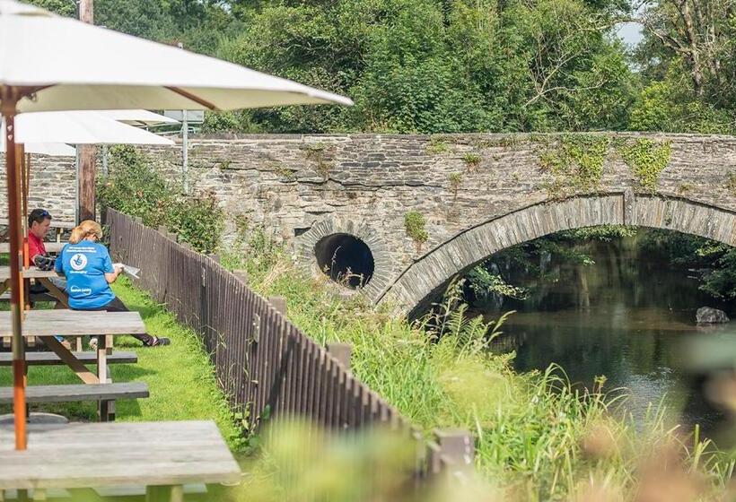 旅馆 The Nags Head Inn